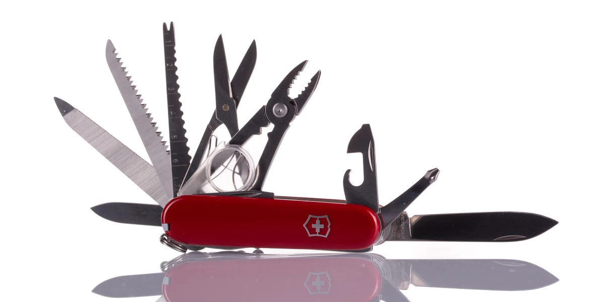 Swiss Army Knife — analogi untuk Sentinel